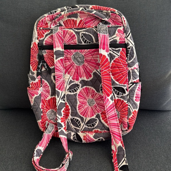 Vera Bradley Backpack Purse Front Flap Printed Pattern Quilted - Picture 2 of 10